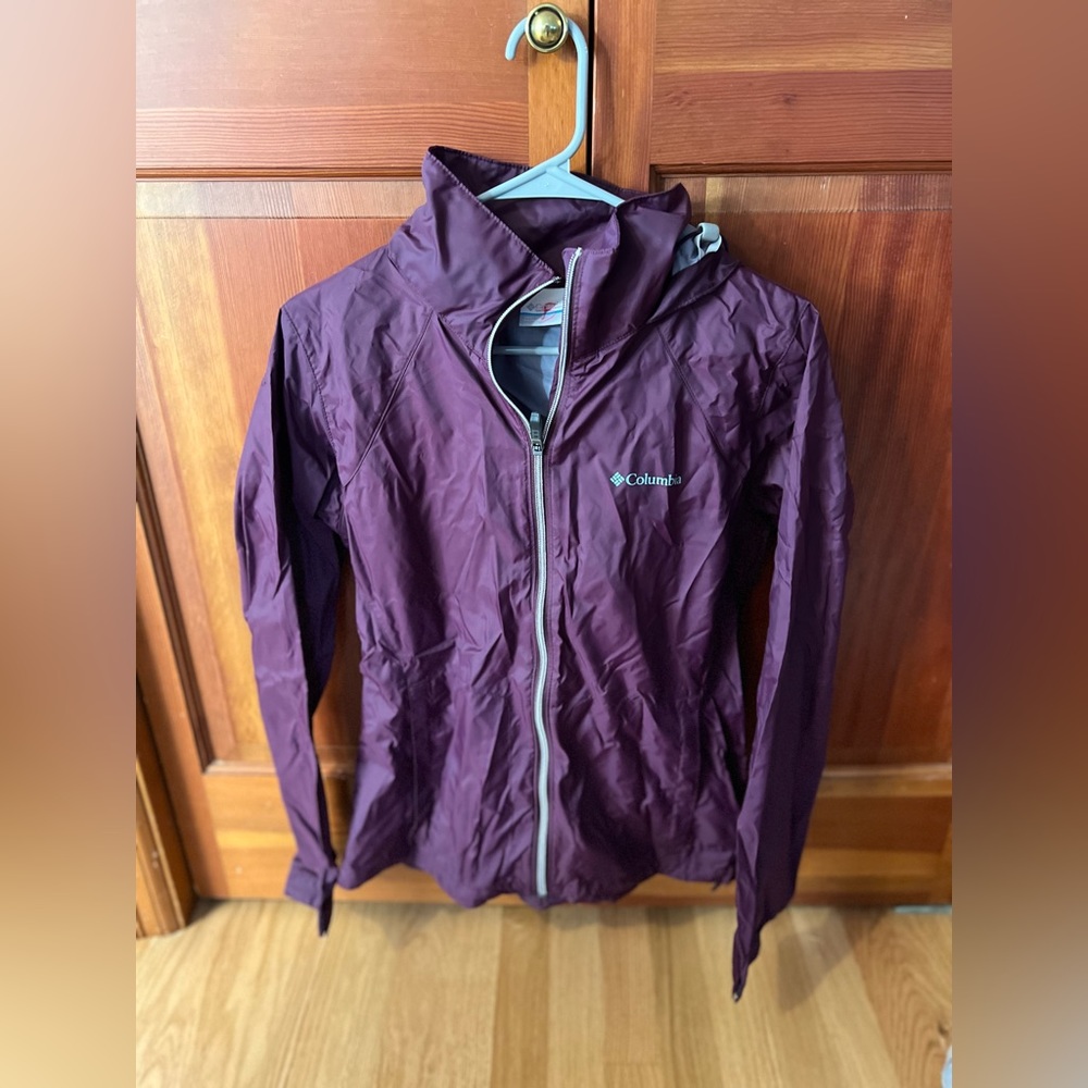 Women’s rain coat